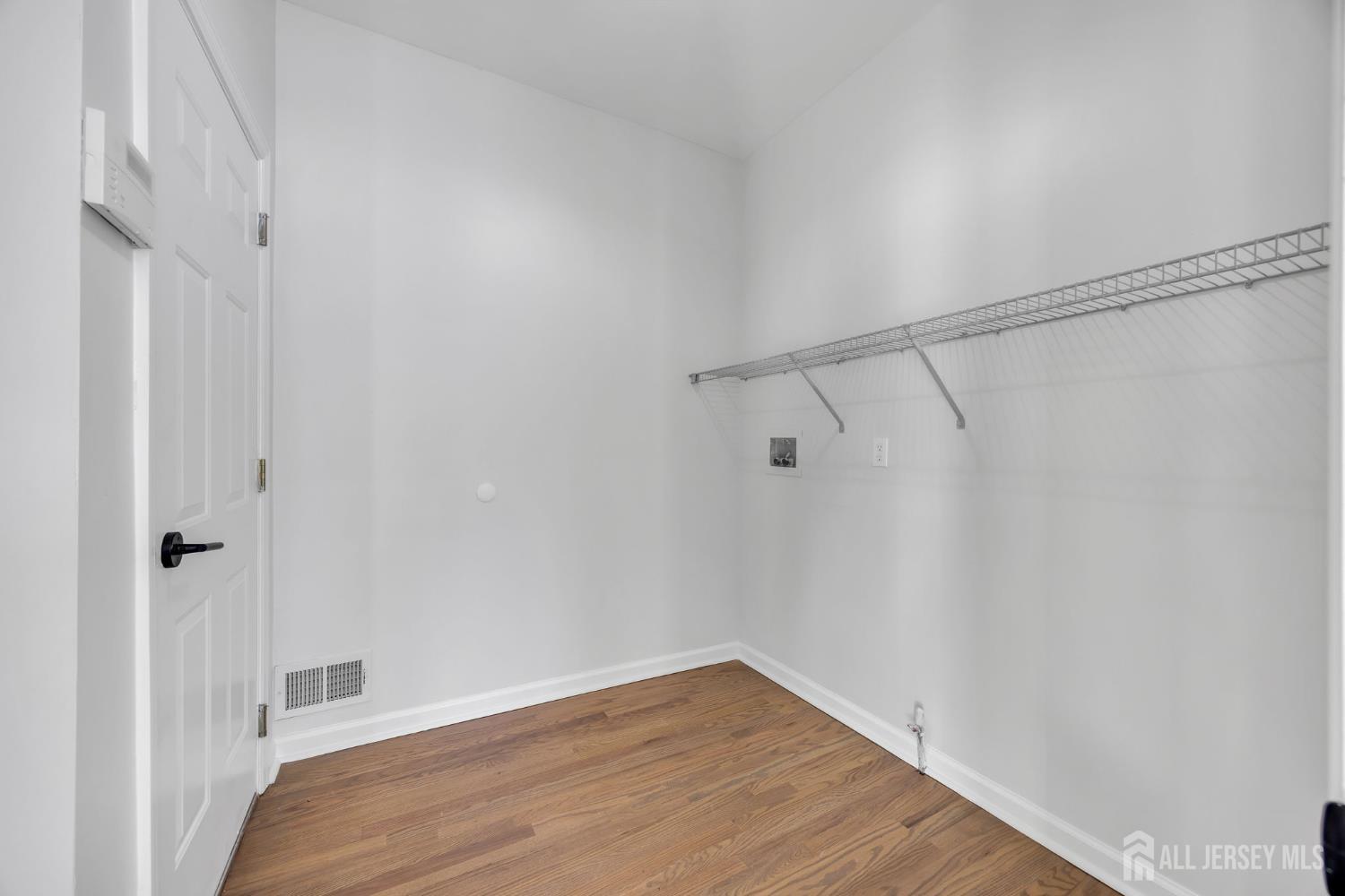 4 Rauer Court South Plainfield, NJ 07080 - Photo 27 of 56