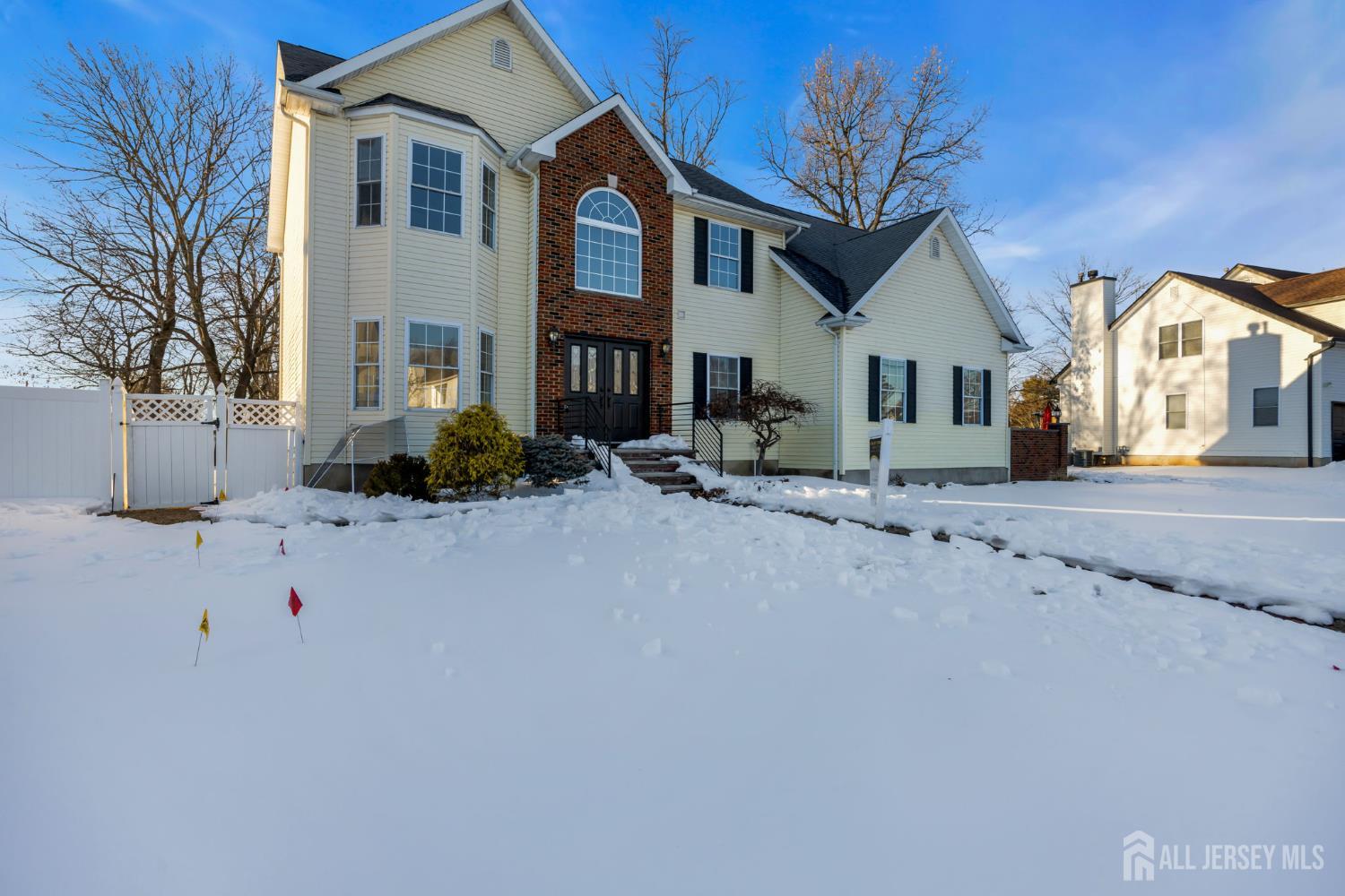 4 Rauer Court South Plainfield, NJ 07080 - Photo 3 of 56