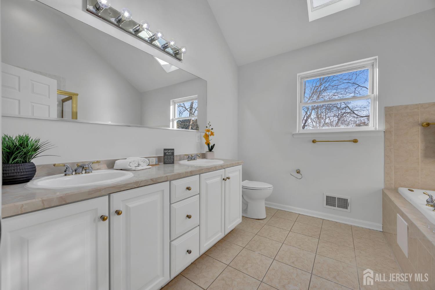 4 Rauer Court South Plainfield, NJ 07080 - Photo 48 of 56