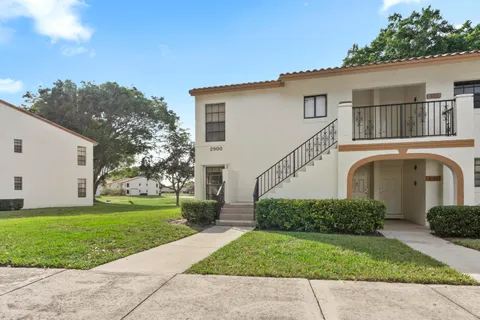$369,000 | 2900 Olivewood Terrace, Unit 201, Boca Raton, FL 33431