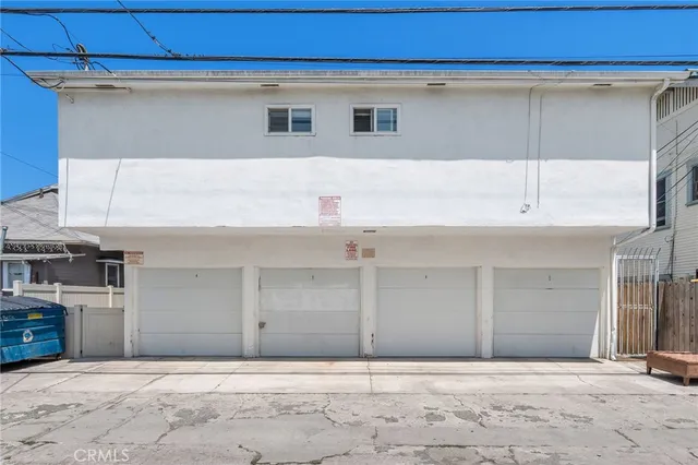 $2,875,000 | 939 Pacific Avenue, Long Beach, CA 90813