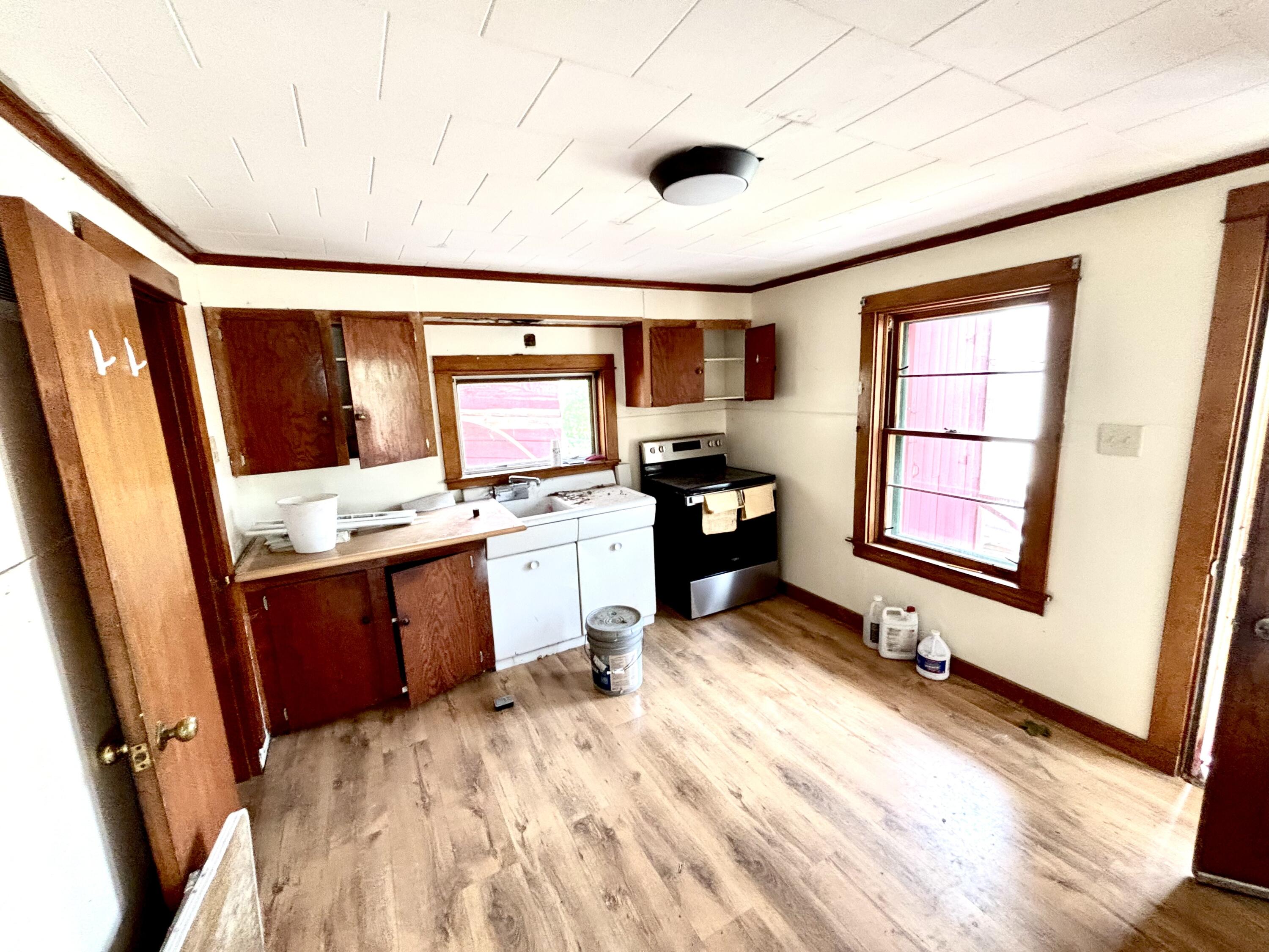 85 School Street Millinocket, ME 04462 - Photo 20 of 25