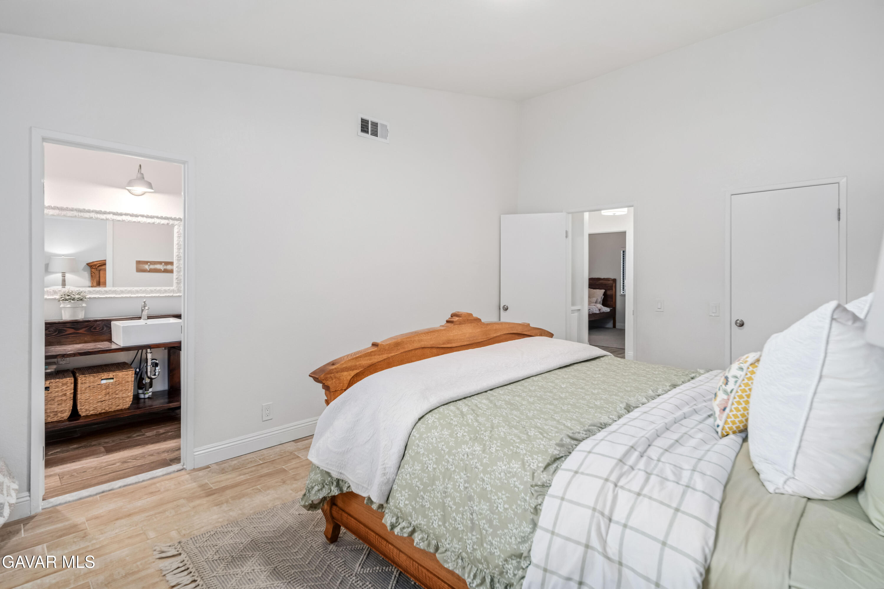 44001 Ruthron Avenue Lancaster, CA 93536 - Photo 22 of 44 Ruthron-22