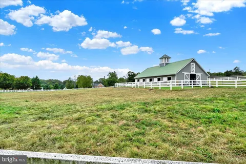 $1,525,000 | 51 Blenheim Farm Lane, Phoenix, MD 21131