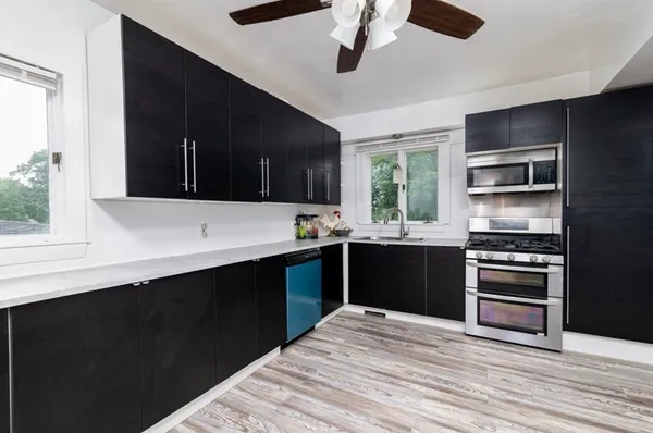 $2,900 | 41 Marion Street, Unit 2, Quincy, MA 02170