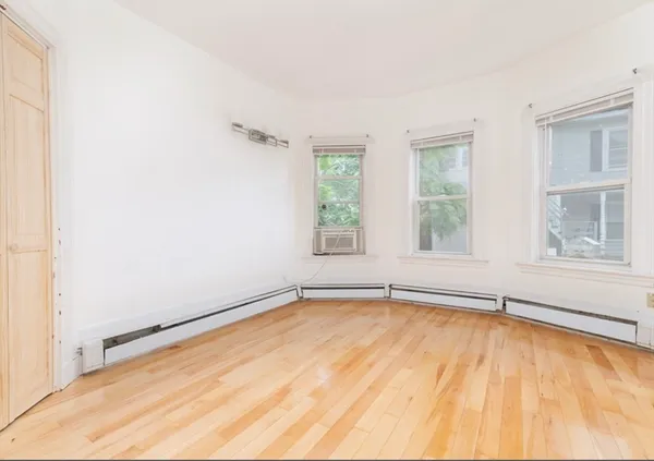 $2,900 | 41 Marion Street, Unit 2, Quincy, MA 02170