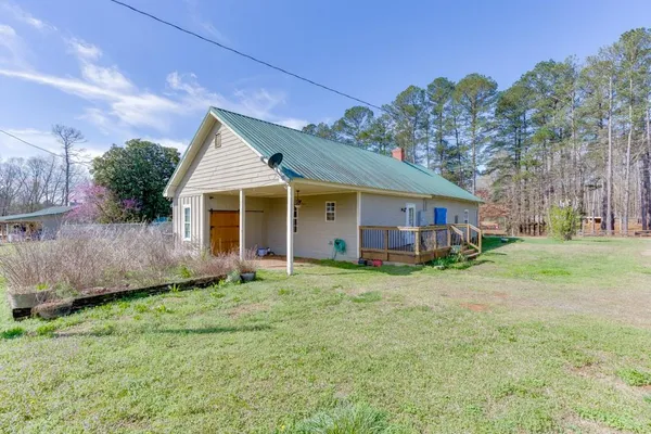 $2,250 | 1051 Gage Drive, Winder, GA 30680