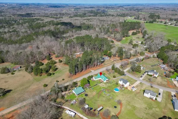 $2,250 | 1051 Gage Drive, Winder, GA 30680
