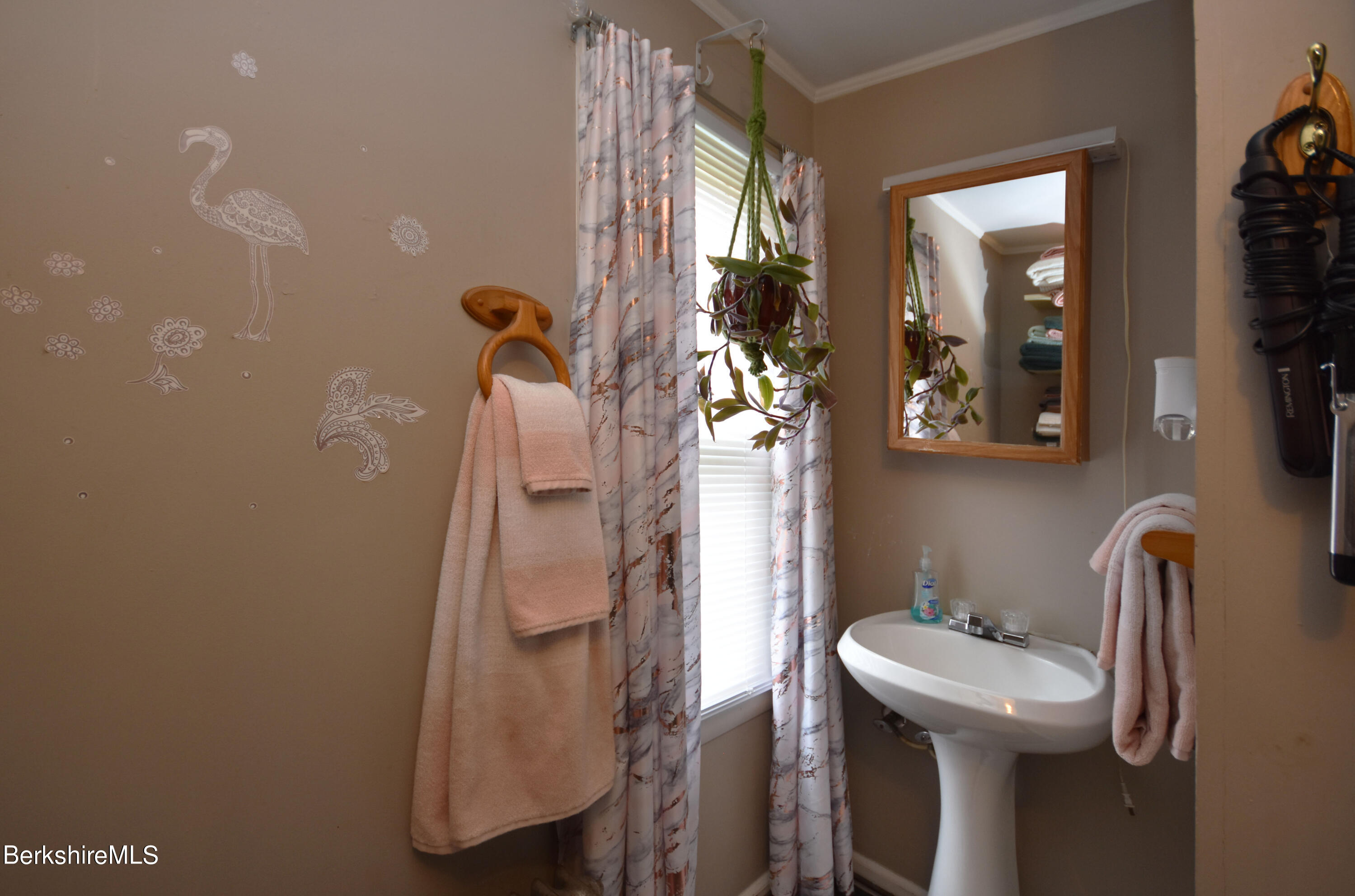 585-a & B State Road, Unit 2 North Adams, MA 01247 - Photo 16 of 28 585A State Rd_Bathroom