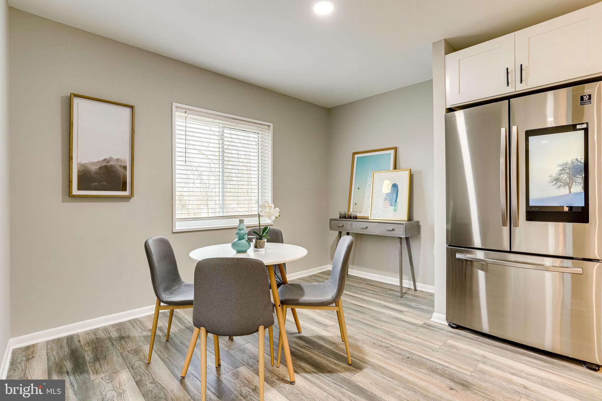 1538 Northgate Square, Unit 31B Reston, VA 20190 - Photo 12 of 30 Open Dining Area