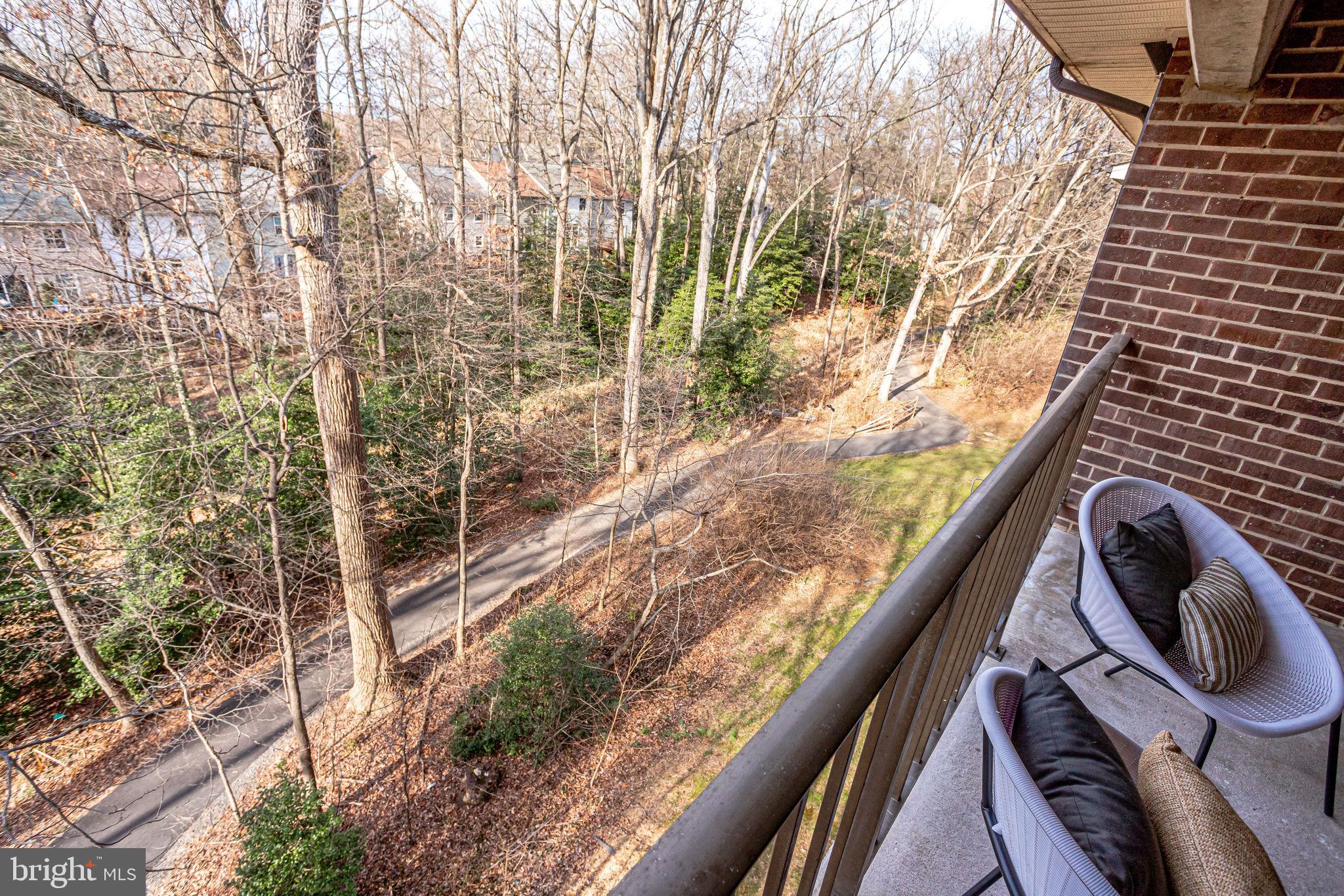 1538 Northgate Square, Unit 31B Reston, VA 20190 - Photo 28 of 30 Balcony Views