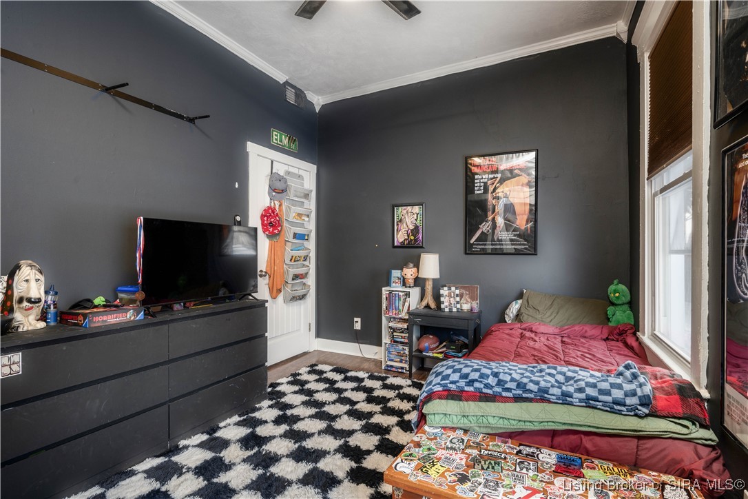 950 East Chestnut Street Jeffersonville, IN 47130 - Photo 16 of 28