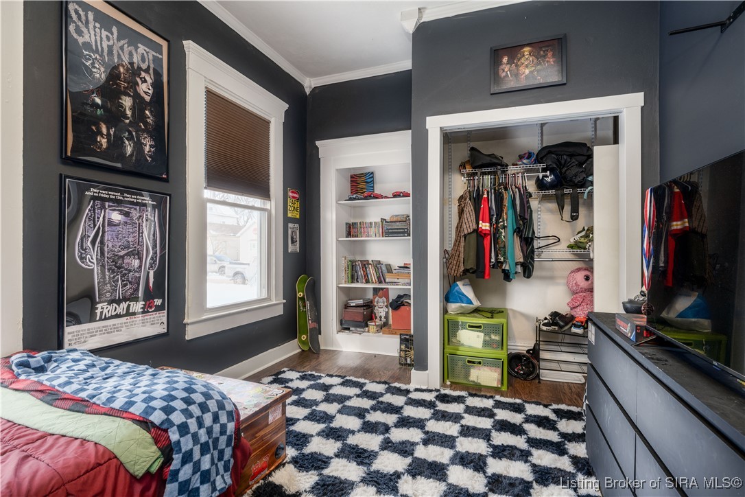 950 East Chestnut Street Jeffersonville, IN 47130 - Photo 17 of 28