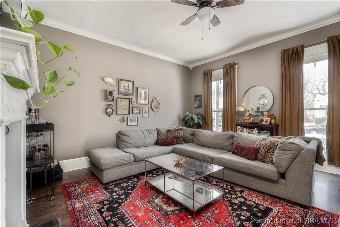 950 East Chestnut Street Jeffersonville, IN 47130 - Photo 6 of 28