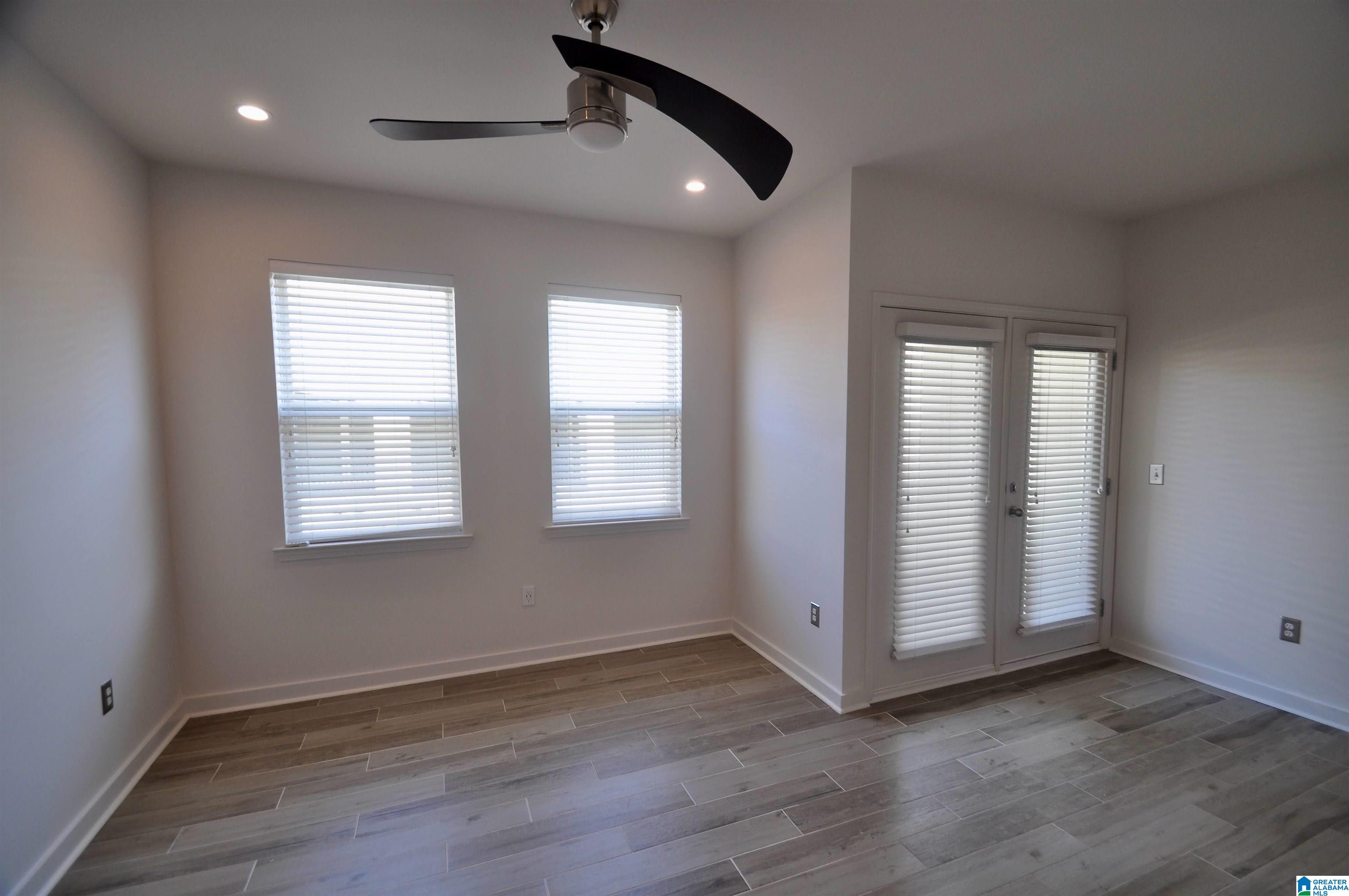 401 20th Street South, Unit 420 Birmingham, AL 35233 - Photo 7 of 47