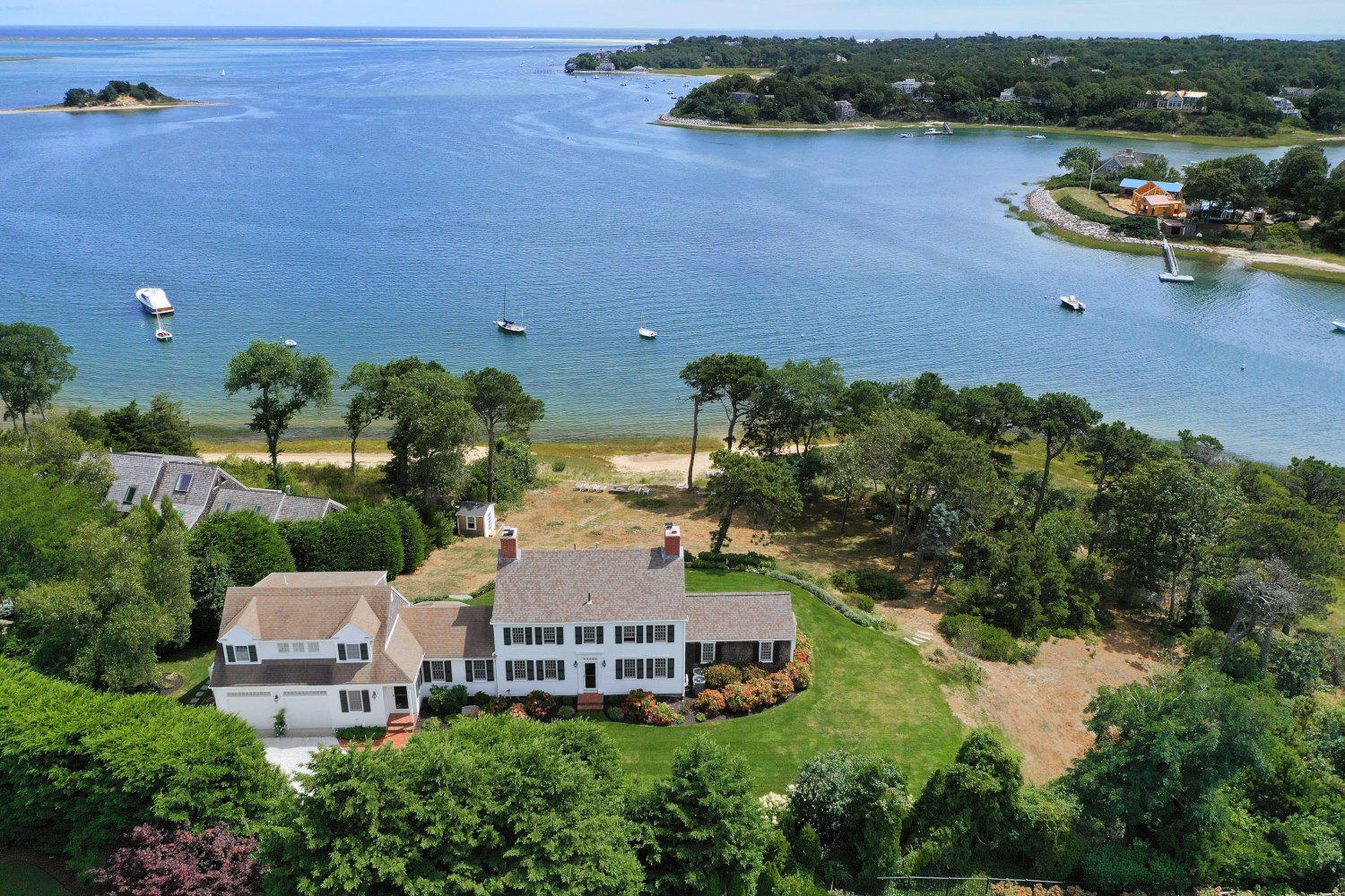 811 Fox Hill Road Chatham, MA 02633 - Photo 4 of 24 5