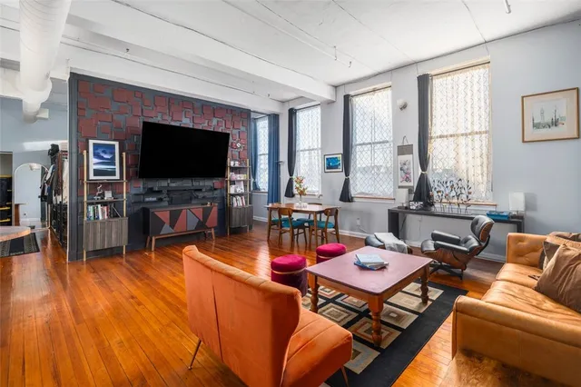 $249,900 | 775 Potters Avenue, Unit 3, Providence, RI 02907