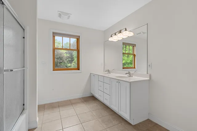 $1,100,000 | 47727 West Baseline Road, Grand Junction, MI 49056