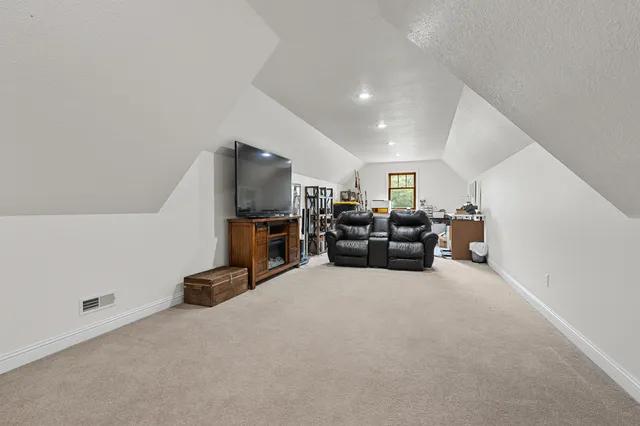 $1,100,000 | 47727 West Baseline Road, Grand Junction, MI 49056