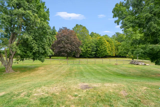 $1,100,000 | 47727 West Baseline Road, Grand Junction, MI 49056