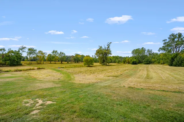 $1,100,000 | 47727 West Baseline Road, Grand Junction, MI 49056