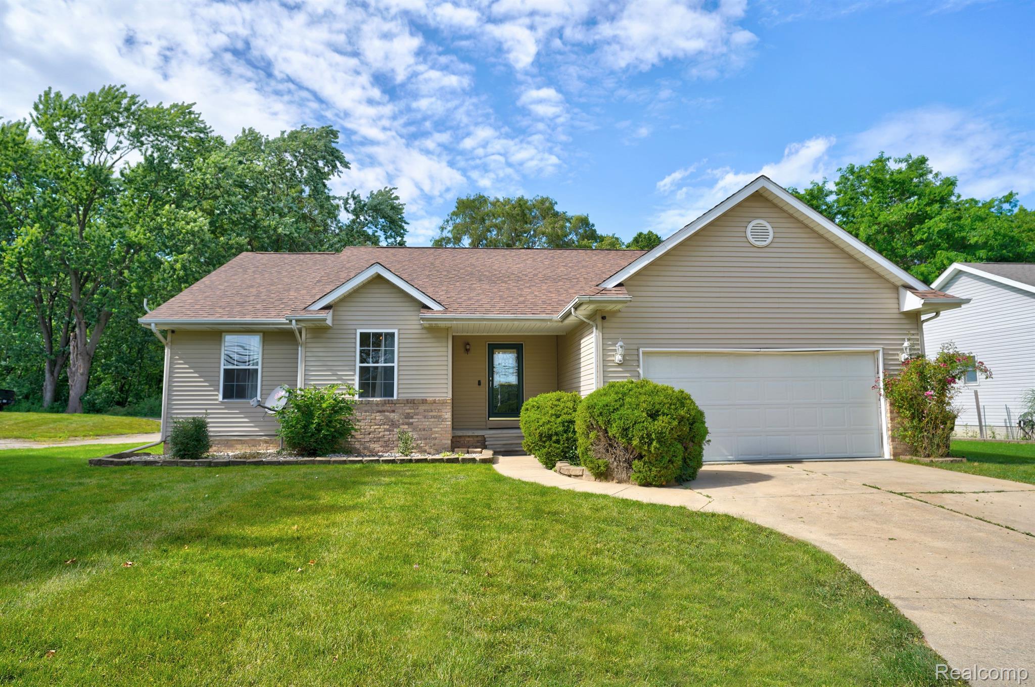 8210 Miller Road Swartz Creek, MI 48473 - Photo 1 of 40 Gallery Image 1