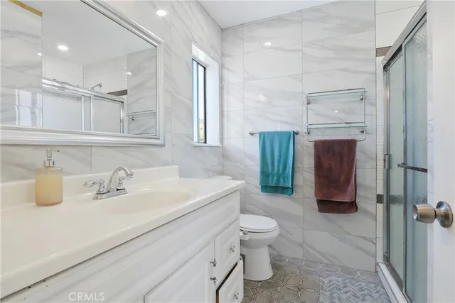 $1,029,000 | 134 Tangerine, Irvine, CA 92618