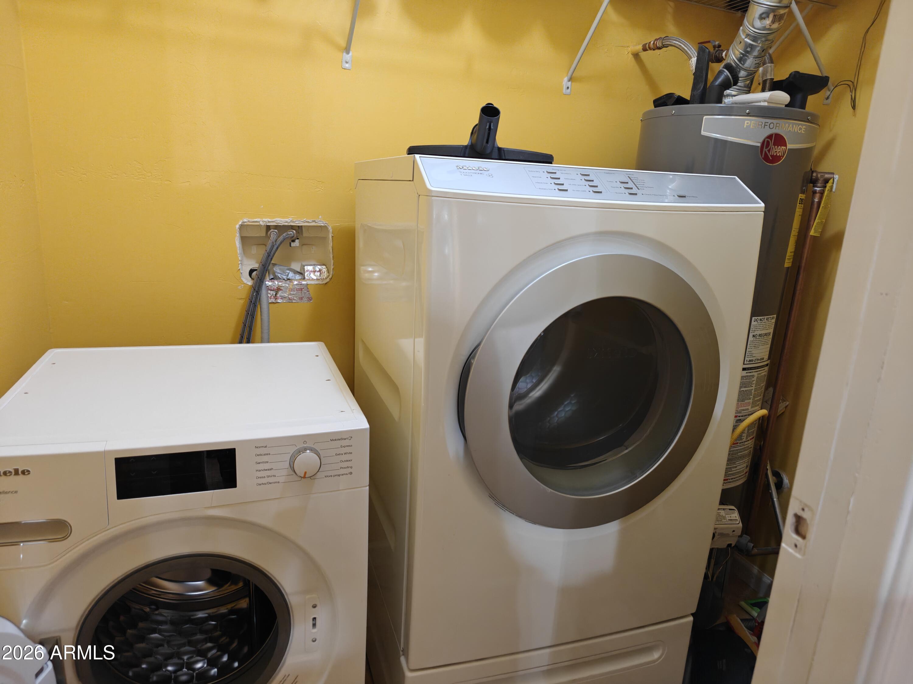 2417 West Roughrider Road New River, AZ 85087 - Photo 17 of 61 1000010425