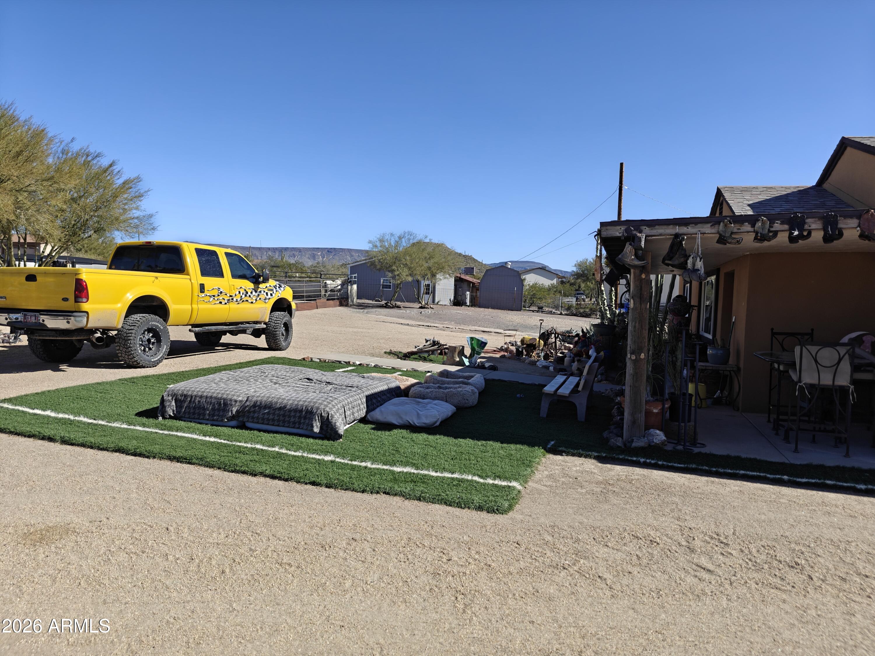 2417 West Roughrider Road New River, AZ 85087 - Photo 3 of 61 1000010471