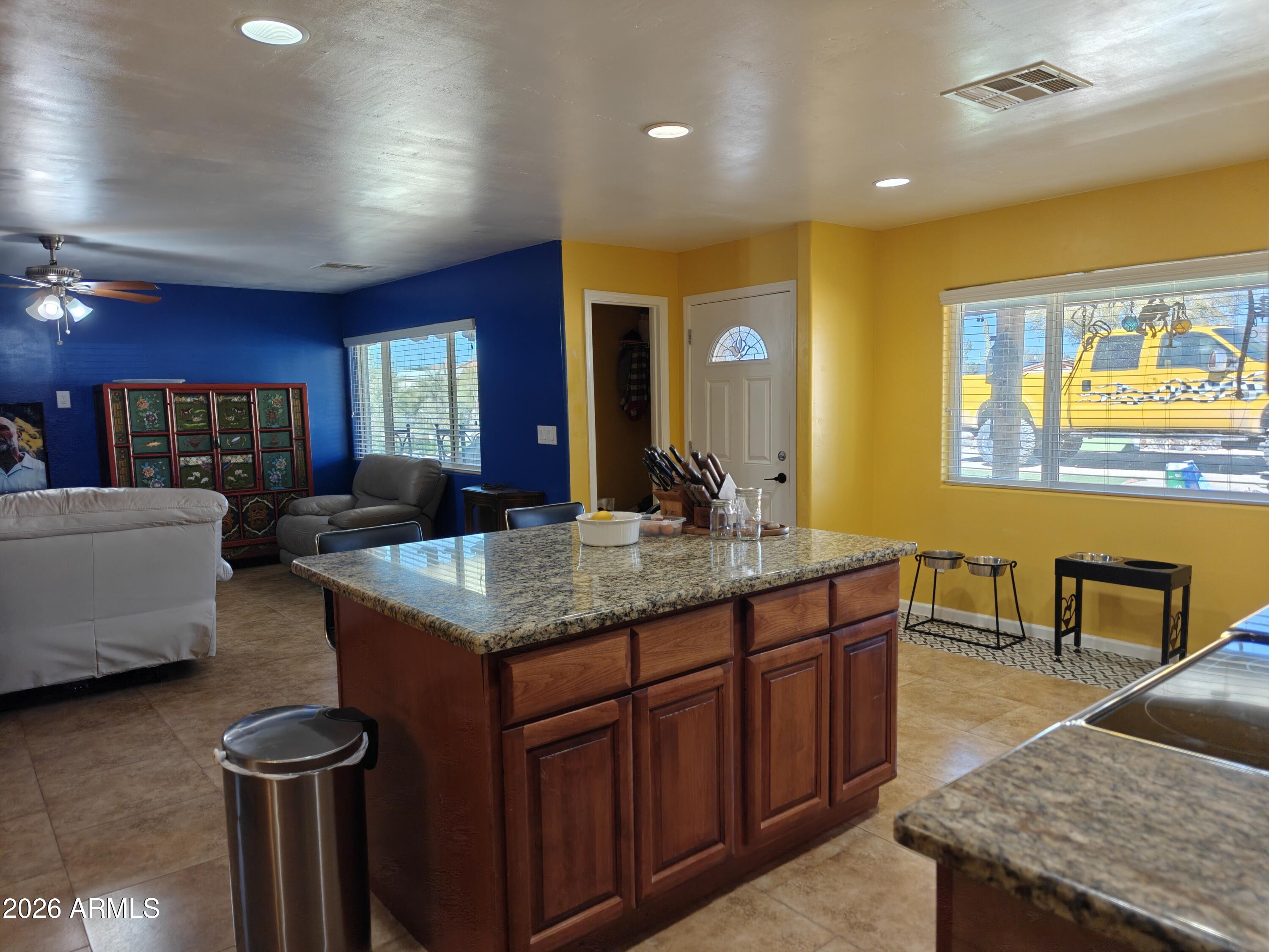 2417 West Roughrider Road New River, AZ 85087 - Photo 9 of 61 1000010426