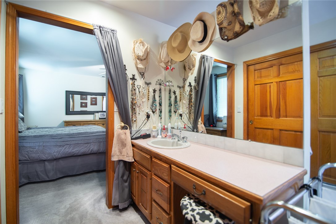 215 New Meadow Road Barrington, RI 02806 - Photo 15 of 38 Gallery Image 15