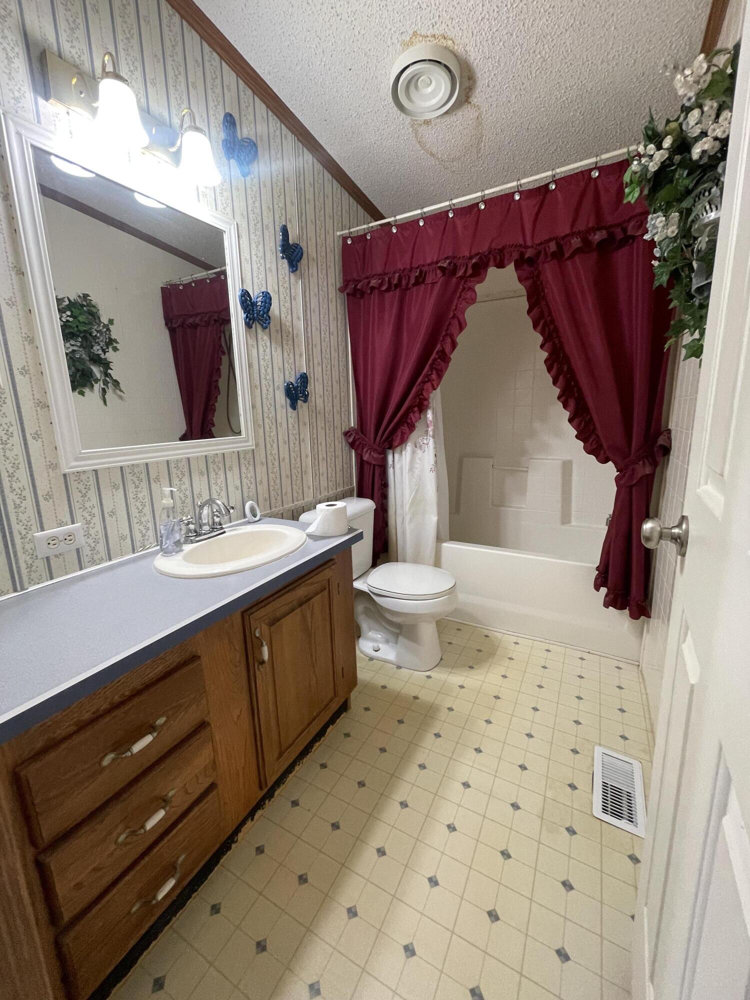 193 Lynn Rothwell Road Pikeville, TN 37367 - Photo 25 of 29 IMG_5348