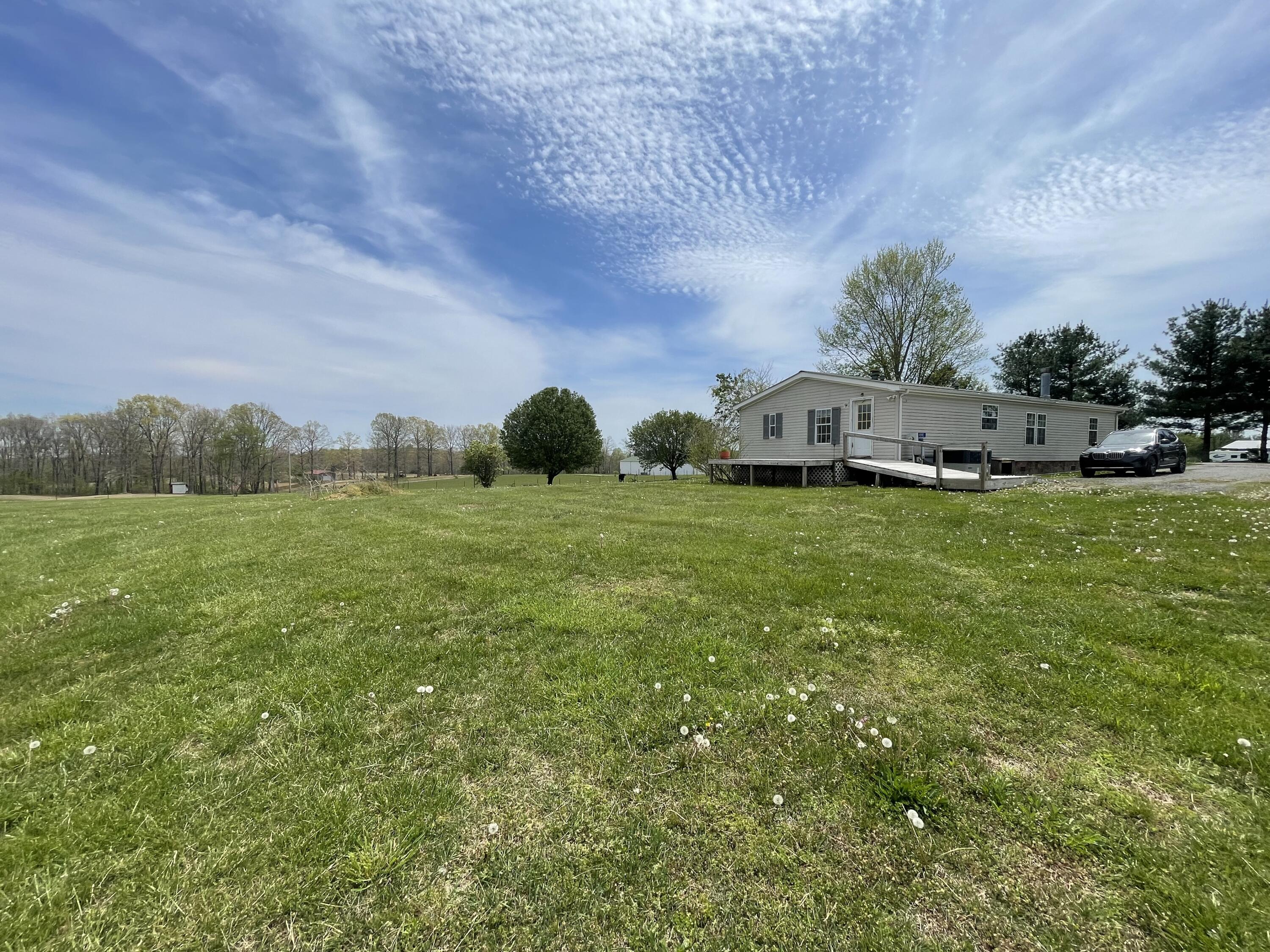 193 Lynn Rothwell Road Pikeville, TN 37367 - Photo 5 of 29 IMG_5366