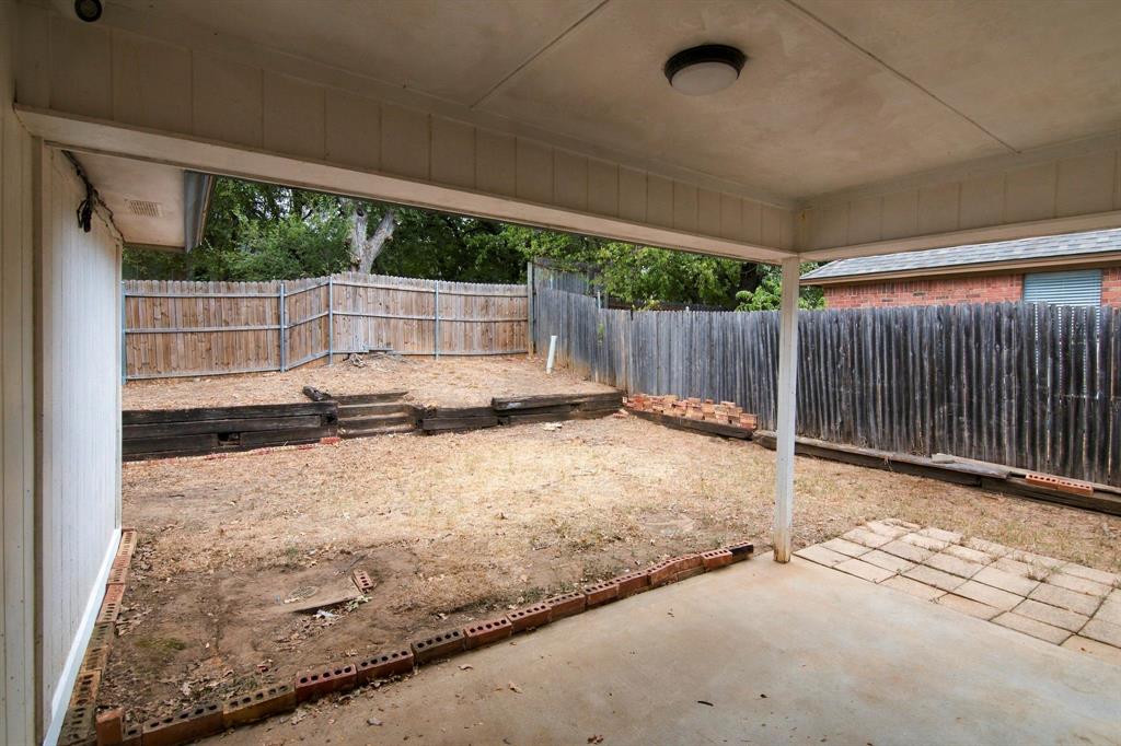 317 Moore Creek Road Hurst, TX 76053 - Photo 28 of 30 Gallery Image 28