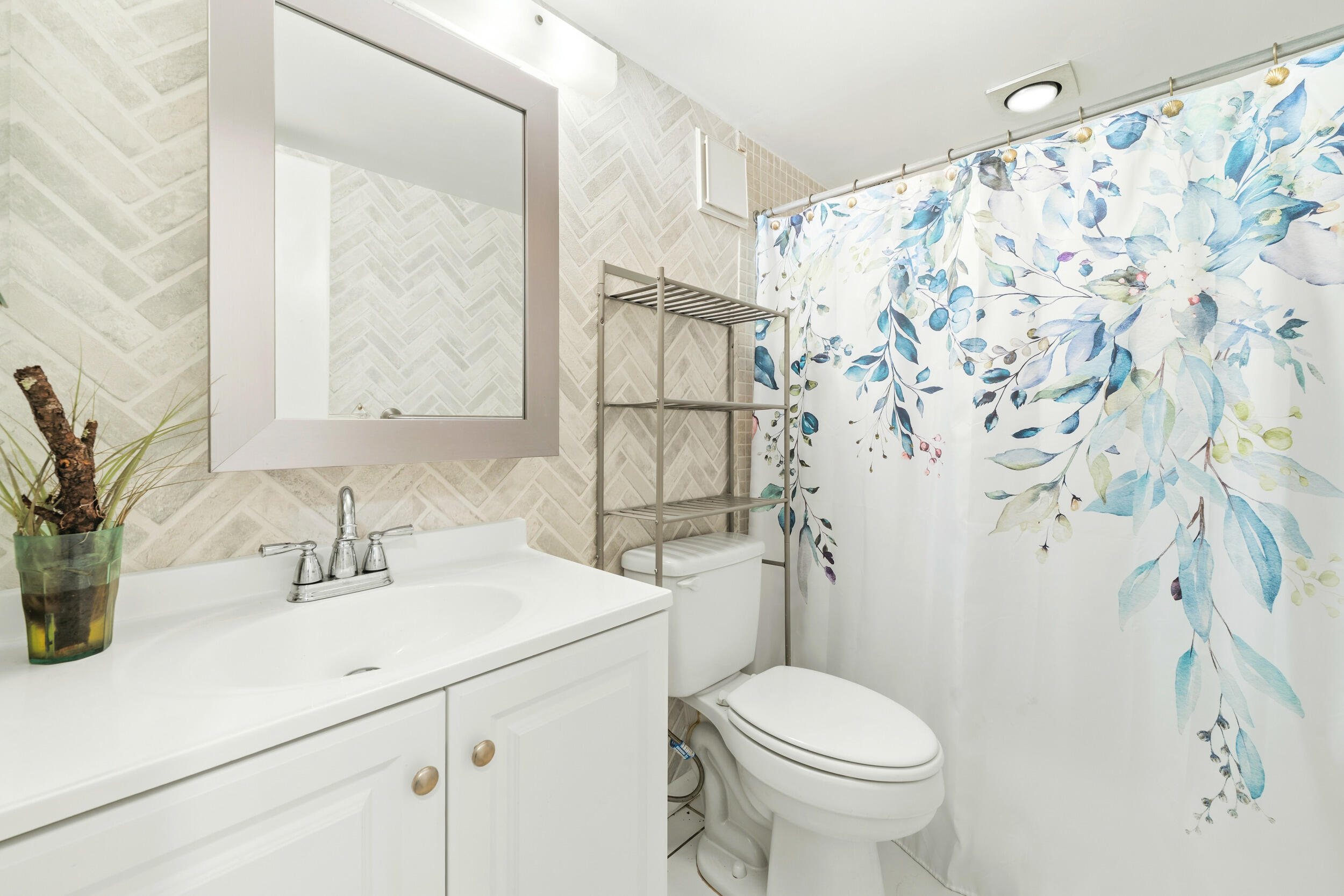5373 Southeast Miles Grant Road, Unit 103 Stuart, FL 34997 - Photo 21 of 21 21_20
