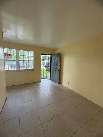 $2,150 | 1732 Northwest 75th Street, Unit 1732, Miami, FL 33147