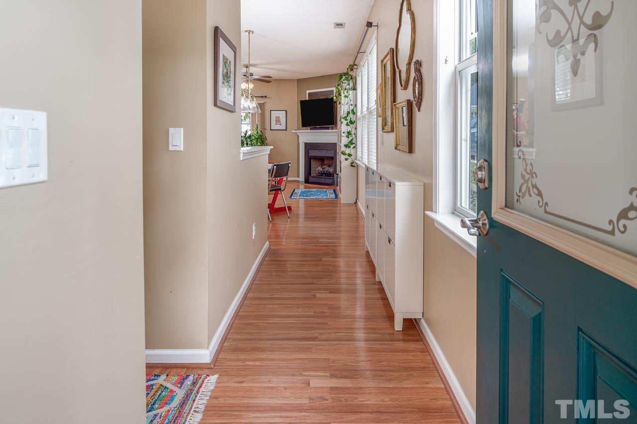1042 Dual Parks Road Apex, NC 27502 - Photo 4 of 30 Gallery Image 4