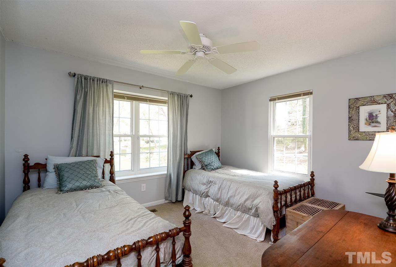 5400 Shadowbrook Drive Raleigh, NC 27612 - Photo 18 of 25