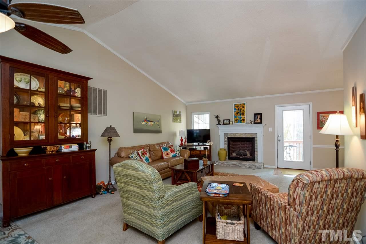 5400 Shadowbrook Drive Raleigh, NC 27612 - Photo 5 of 25