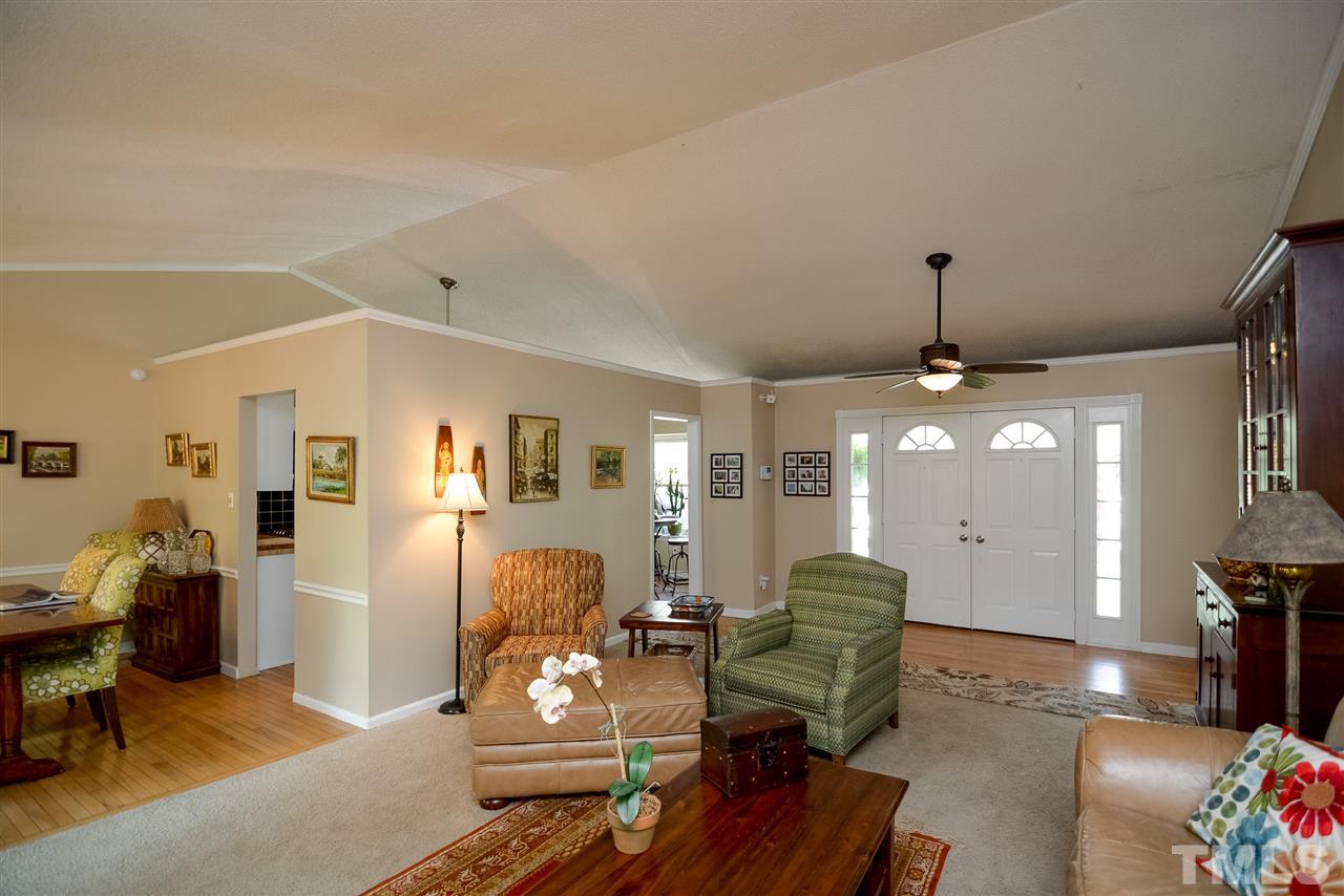 5400 Shadowbrook Drive Raleigh, NC 27612 - Photo 6 of 25