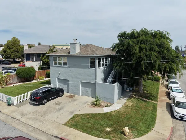 $1,650,000 | 34-36 West 38th Avenue, San Mateo, CA 94403