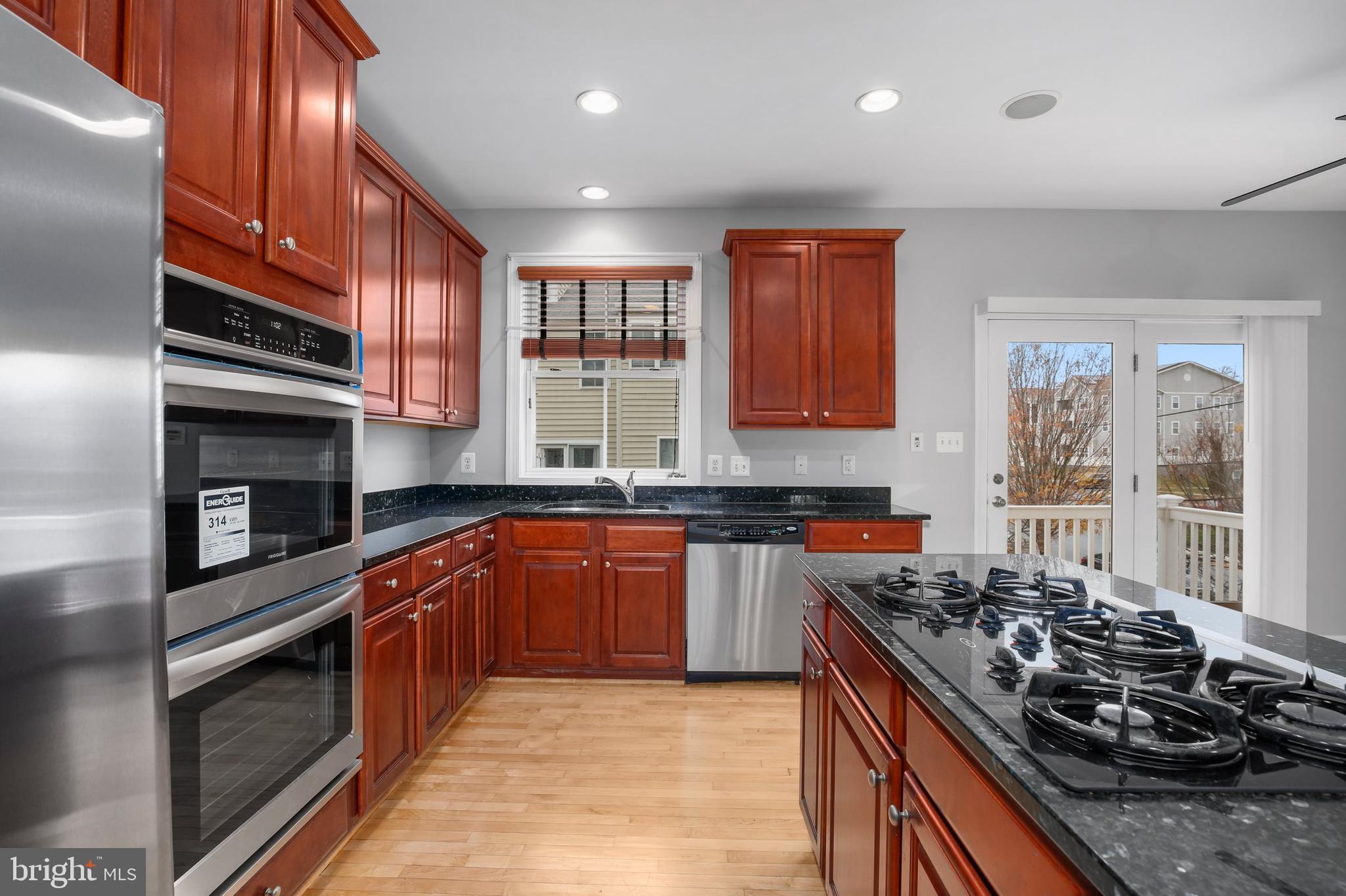 10726 Horde Street Silver Spring, MD 20902 - Photo 23 of 48
