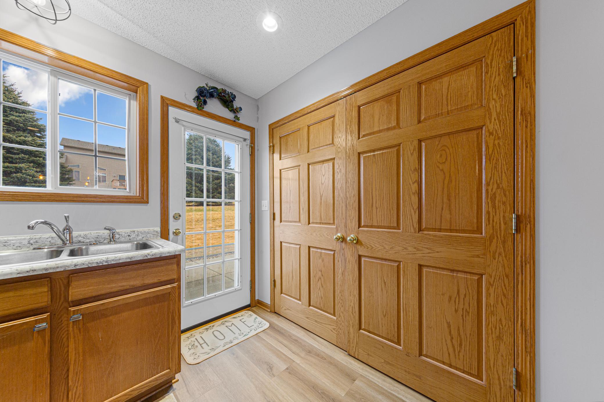 1111 25th Avenue Northwest Faribault, MN 55021 - Photo 19 of 29