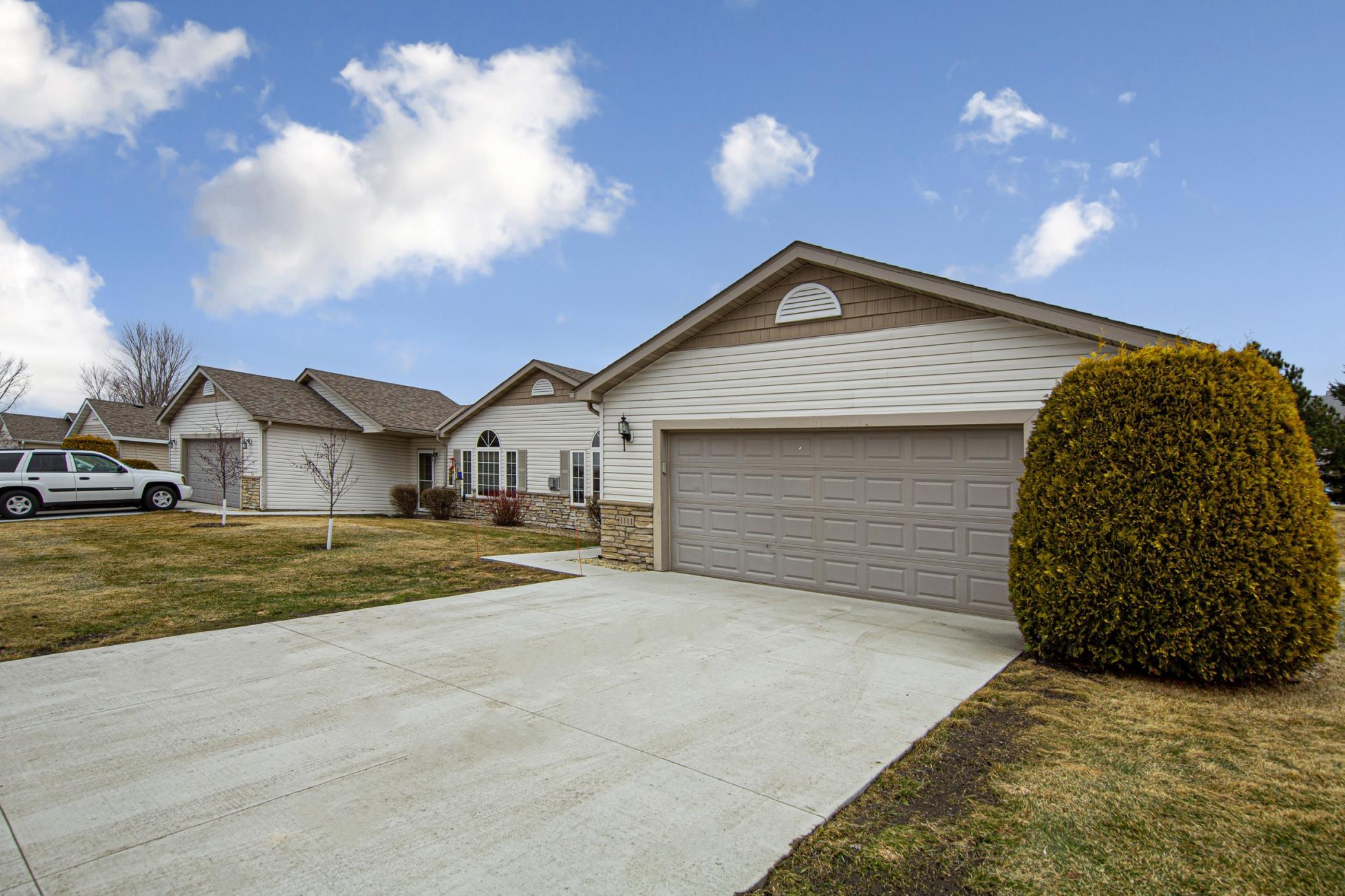 1111 25th Avenue Northwest Faribault, MN 55021 - Photo 4 of 29