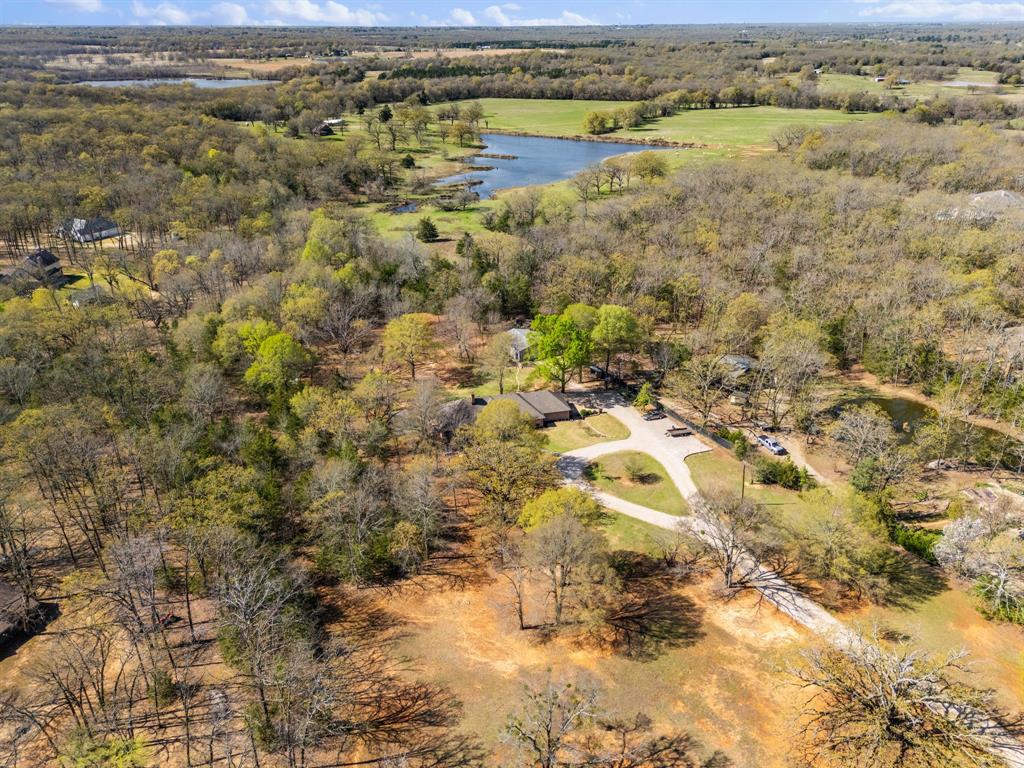 206 County Road Paris, TX 75462 - Photo 37 of 40