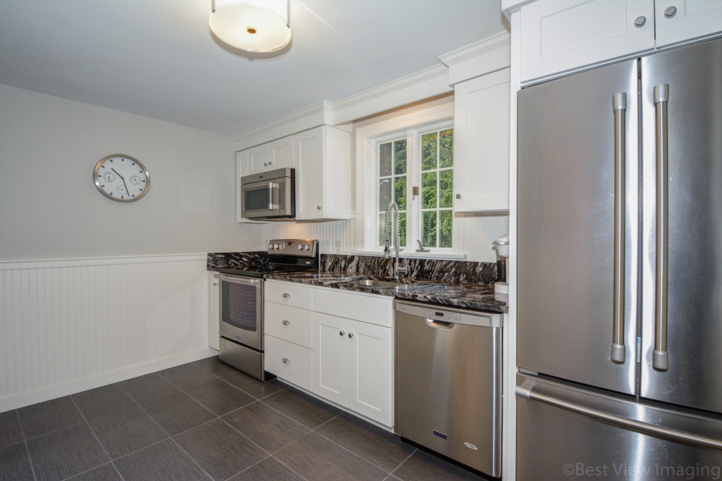 40 Nash Road Acton, MA 01720 - Photo 6 of 27 Gallery Image 6