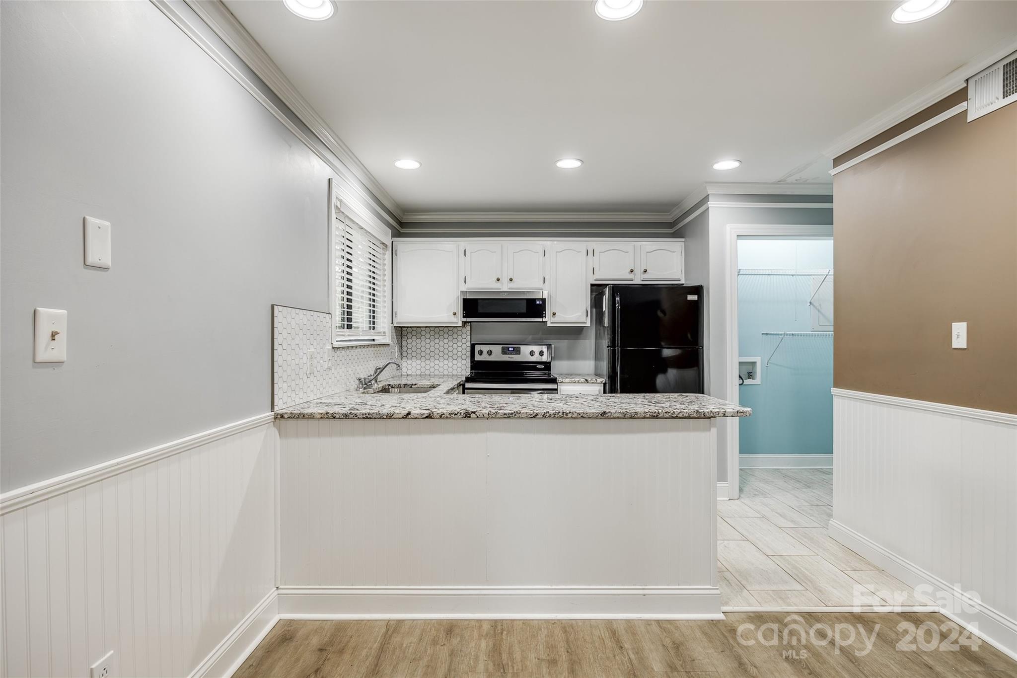 27041 Tidal Way Tega Cay, SC 29708 - Photo 10 of 31
