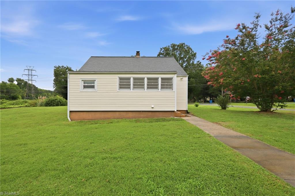404 Glen Raven Road Burlington, NC 27217 - Photo 31 of 33