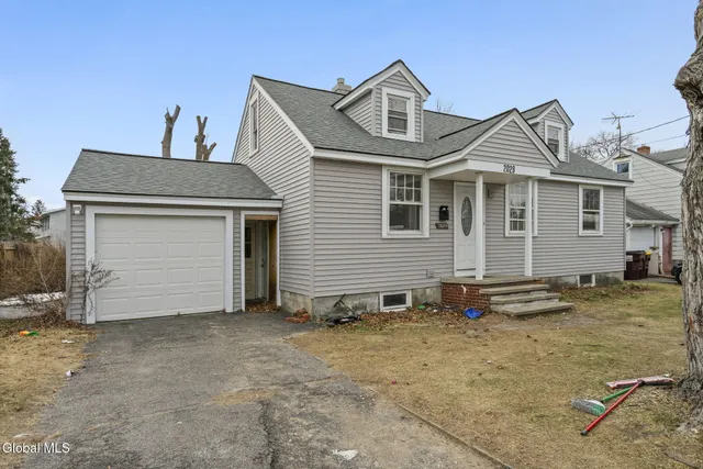 $299,000 | 2029 Cardiff Road, Rotterdam, NY 12303