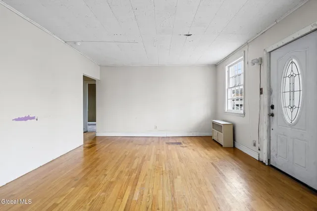 $299,000 | 2029 Cardiff Road, Rotterdam, NY 12303